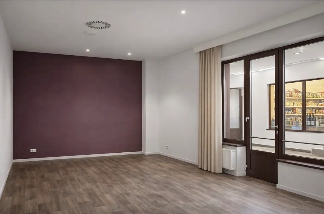 Pronájem obchodního prostoru 30 m²